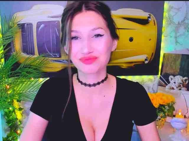 CarolineM webcam