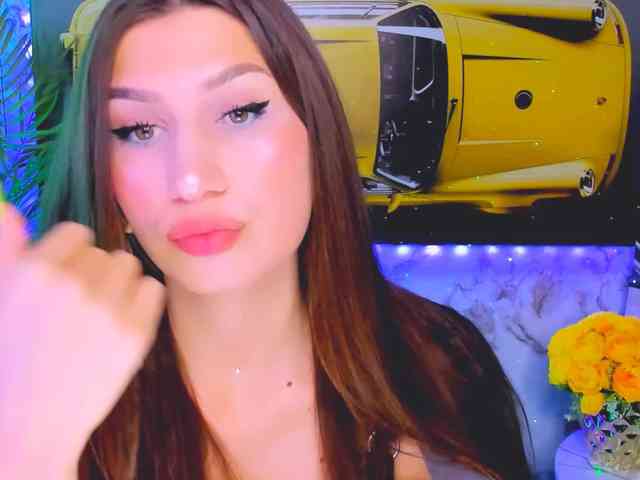 CarolineM webcam