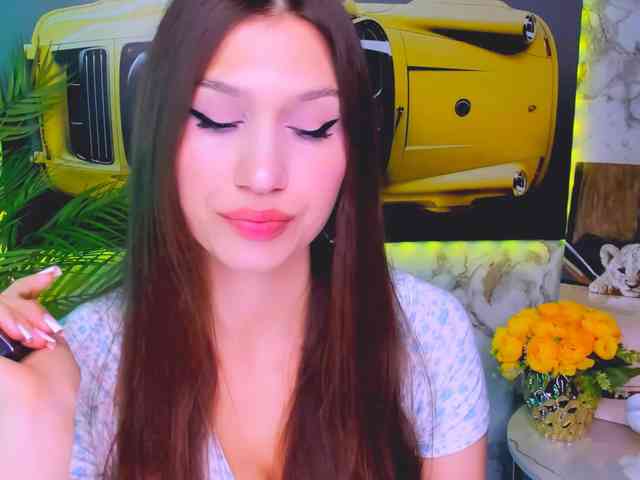 CarolineM webcam