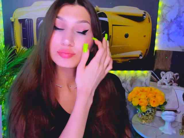 CarolineM webcam