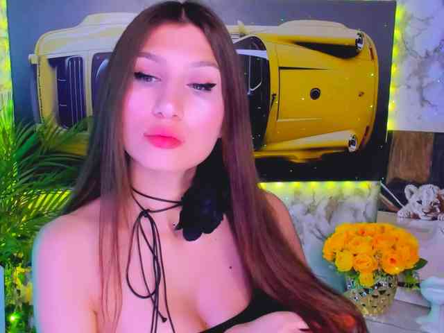 CarolineM webcam
