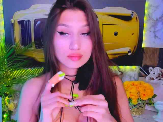 CarolineM webcam