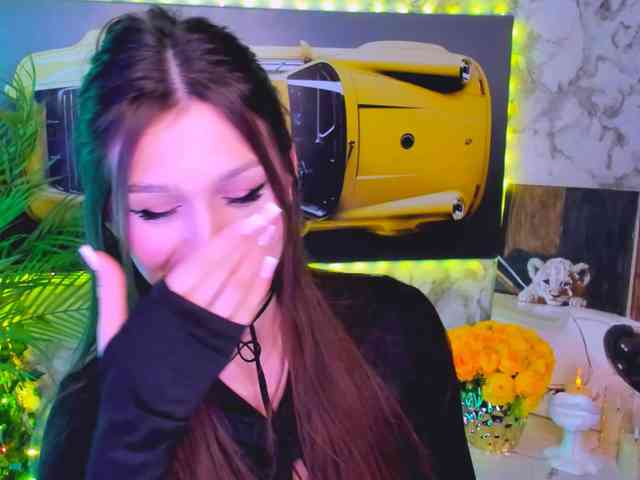 CarolineM webcam