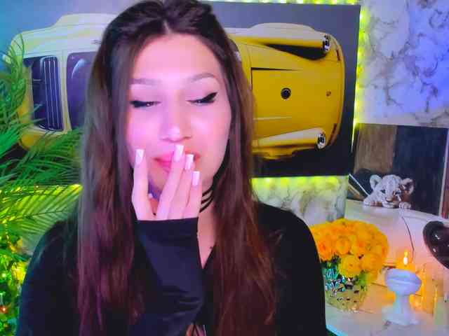 CarolineM webcam