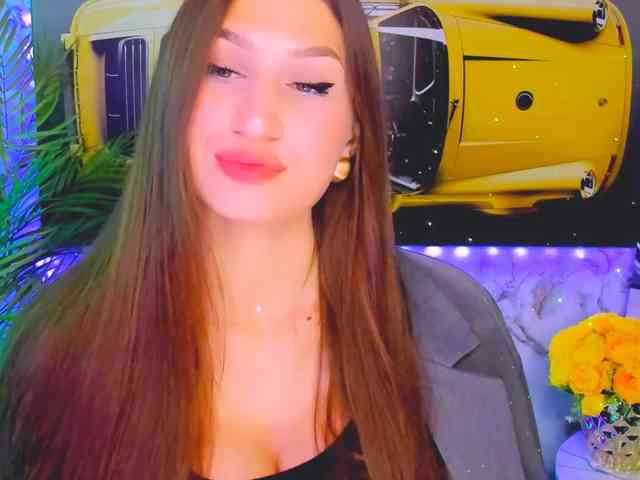 CarolineM webcam