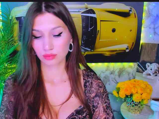 CarolineM webcam