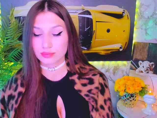 CarolineM webcam