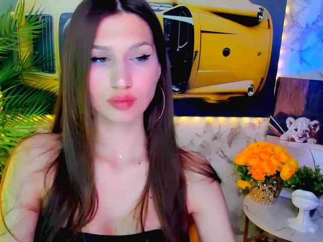 CarolineM webcam