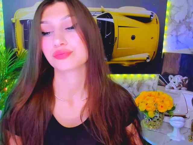 CarolineM webcam