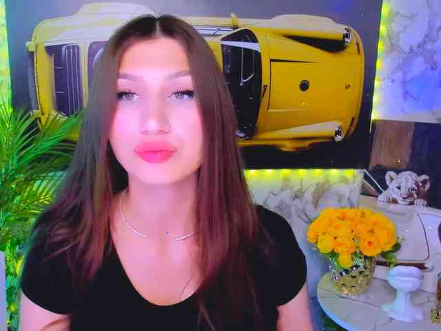CarolineM webcam