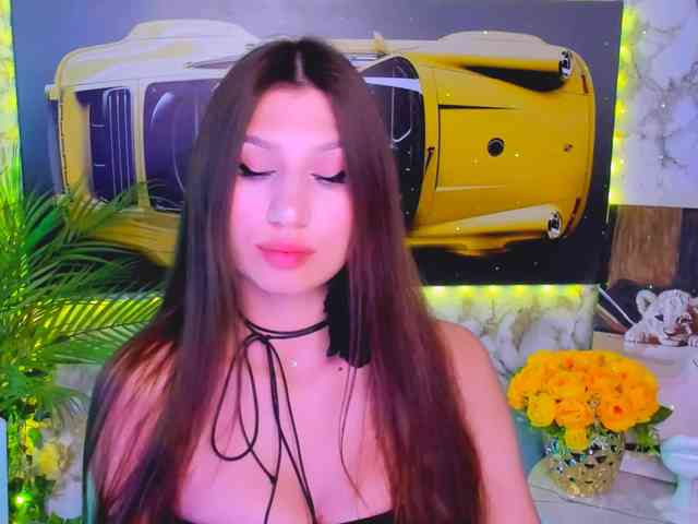 CarolineM webcam
