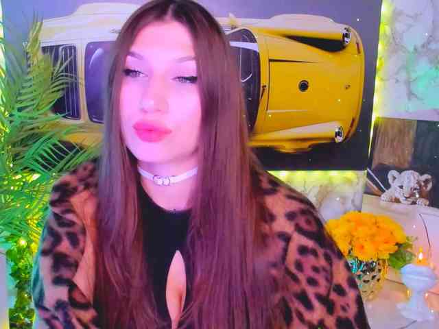CarolineM webcam