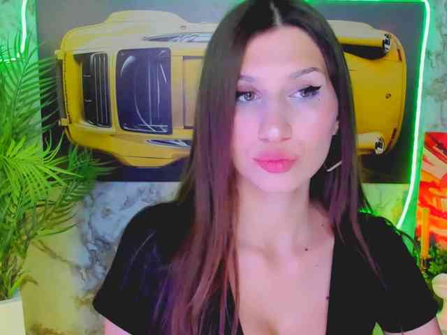 CarolineM webcam
