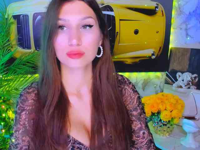 CarolineM webcam