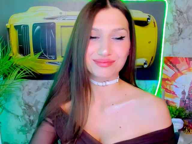 CarolineM webcam
