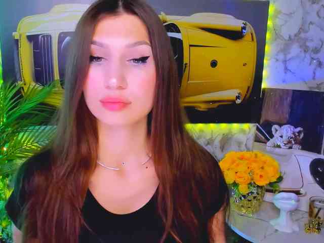 CarolineM webcam