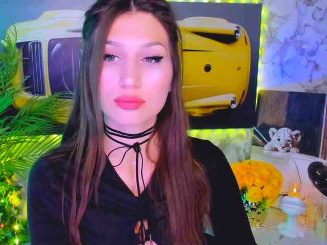 CarolineM webcam