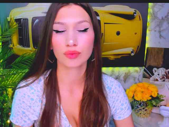CarolineM webcam