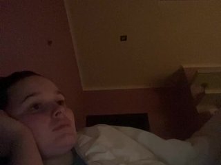 Lizzi-Peach Porn Show