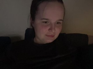 Lizzi-Peach Porn Show