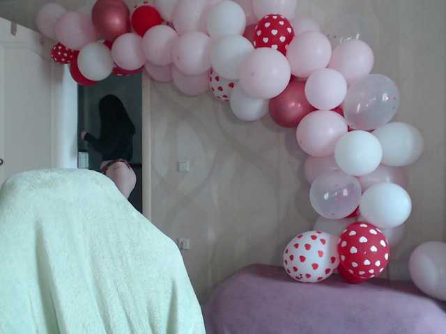 Lizzi-Peach from BongaCams is Freechat