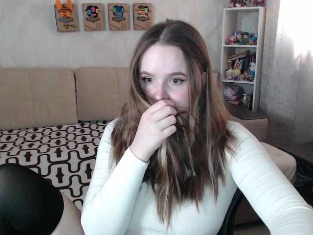 Lizzi-Peach from BongaCams is Freechat