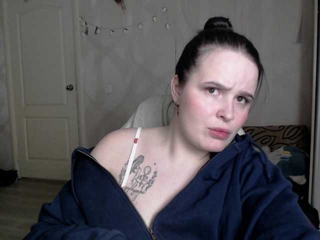 Preview of lizzi-peach