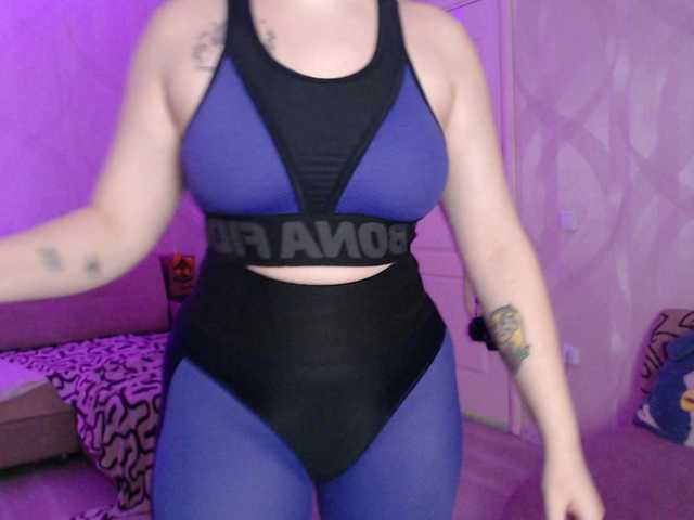 Preview of lizzi-peach