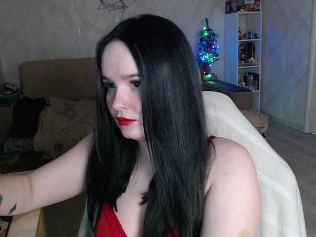 Lizzi-Peach's BongaCams show and profile