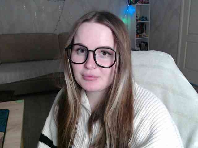 Lizzi-Peach Lizzi-Peach