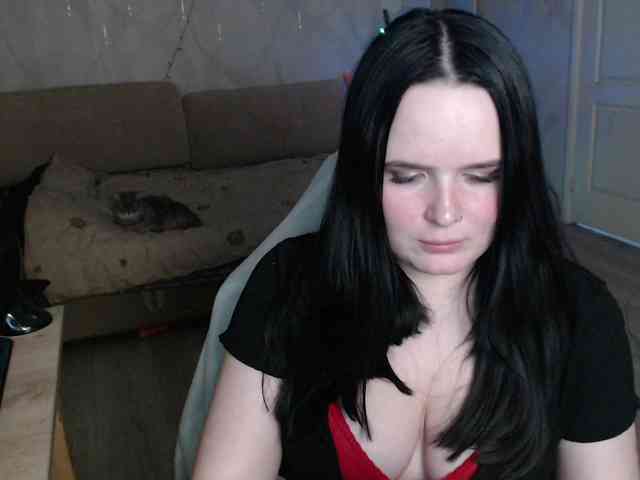 Lizzi-Peach Lizzi-Peach