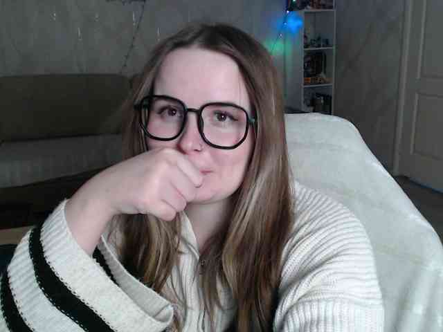 Lizzi-Peach Lizzi-Peach