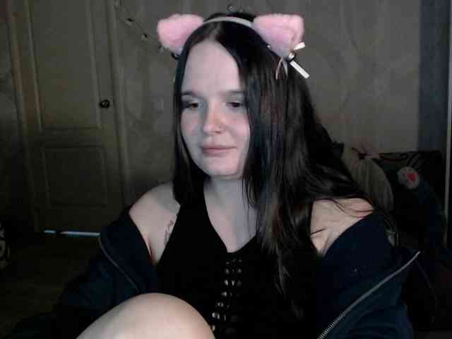 Lizzi-Peach Lizzi-Peach