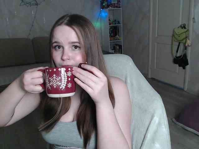 Lizzi-Peach Lizzi-Peach