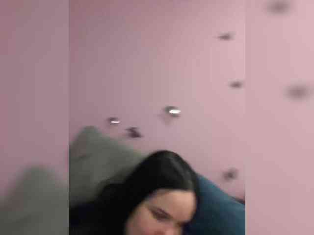 Lizzi-Peach webcam