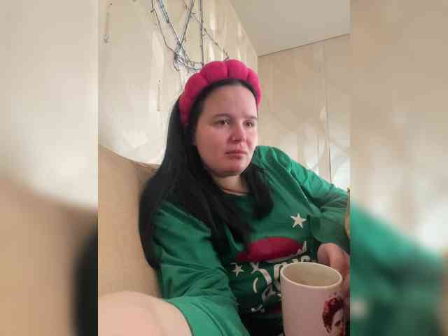 Lizzi-Peach Lizzi-Peach