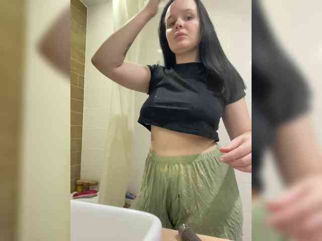 Lizzi-Peach Lizzi-Peach