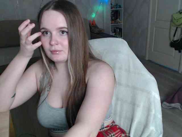 Lizzi-Peach Lizzi-Peach