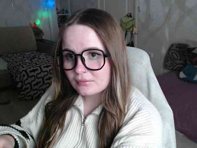 Lizzi-Peach Lizzi-Peach