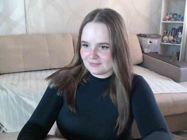 Lizzi-Peach webcam