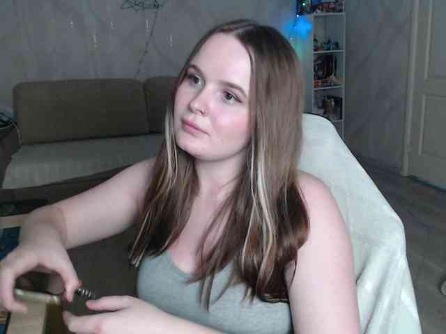 Lizzi-Peach Lizzi-Peach