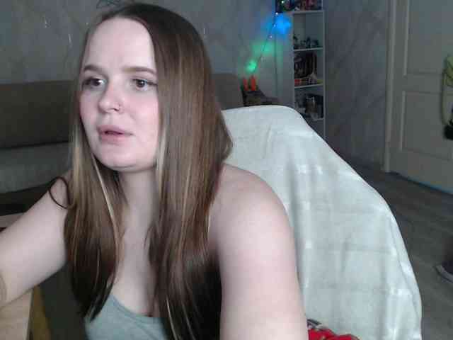 Lizzi-Peach Lizzi-Peach