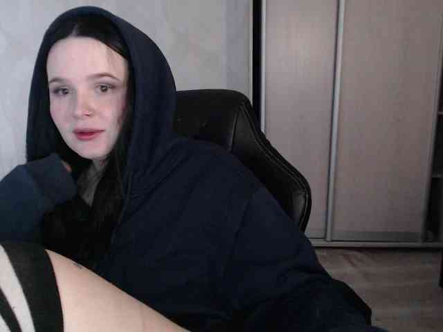 Lizzi-Peach webcam