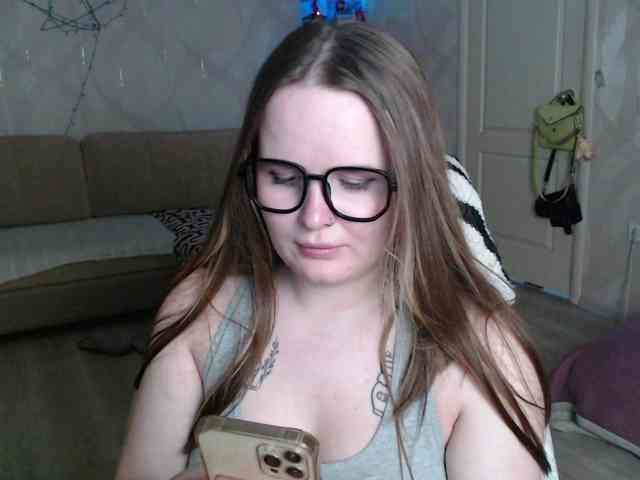 Lizzi-Peach Lizzi-Peach