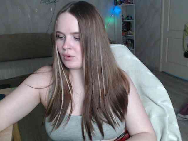 Lizzi-Peach Lizzi-Peach