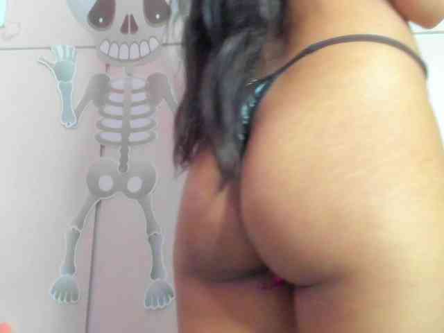 MilaGray webcam
