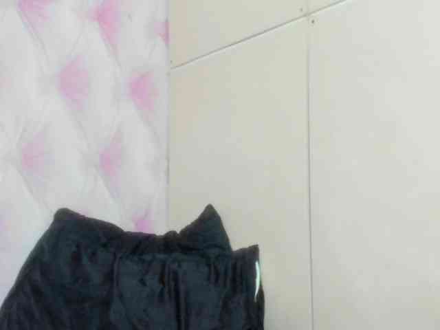 MilaGray webcam