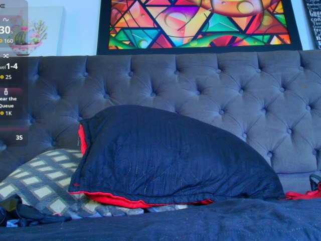  elinne-hendrix chat room