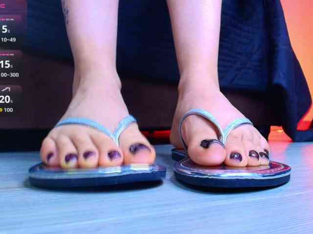 elinne-hendrix webcam