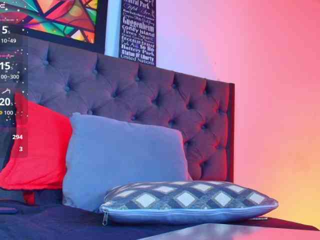 elinne-hendrix webcam